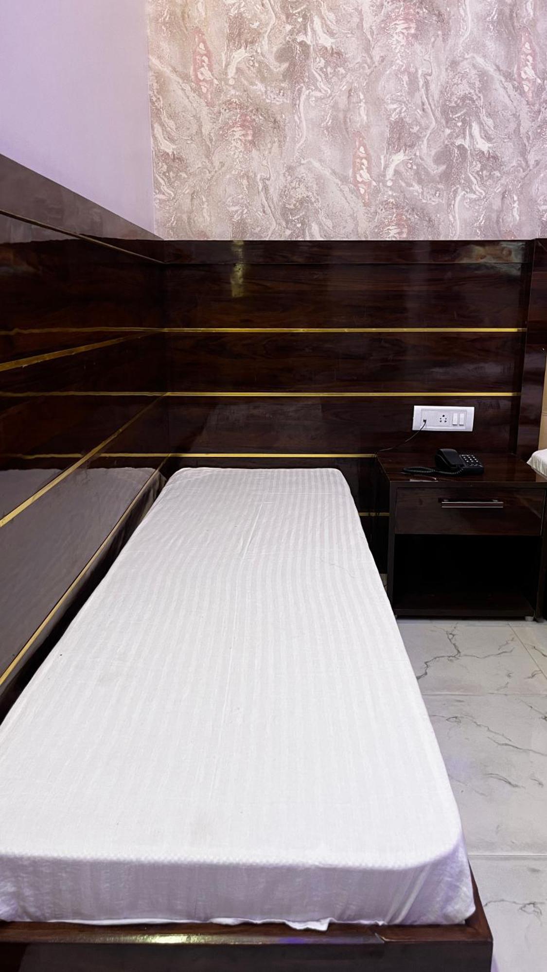 Mangalam Grand Hotell Lucknow Eksteriør bilde