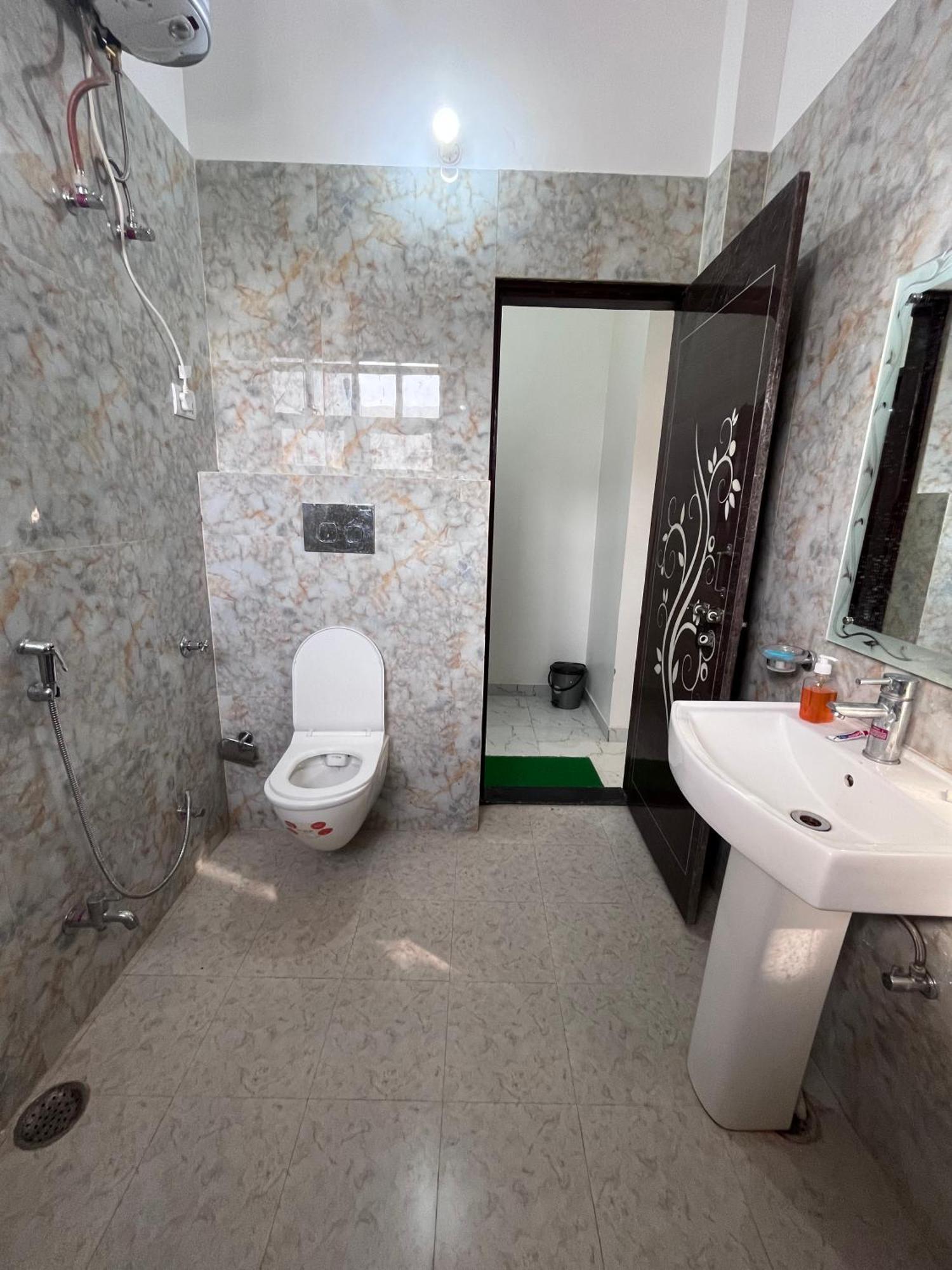 Mangalam Grand Hotell Lucknow Eksteriør bilde